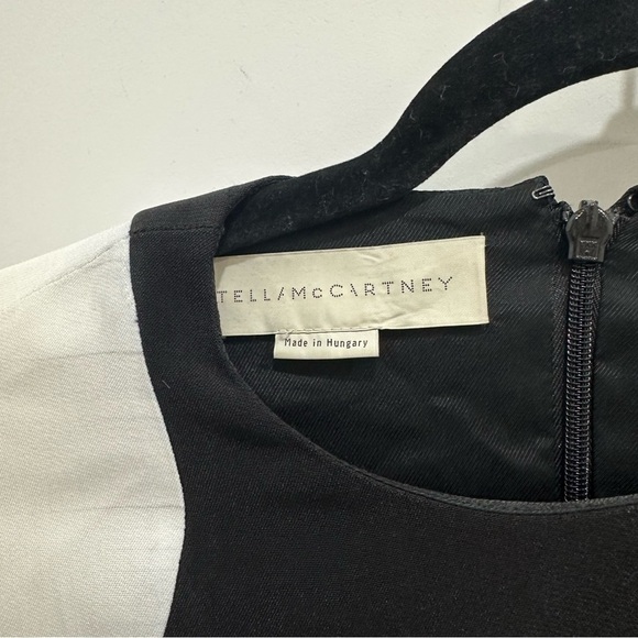 Stella McCartney Design Illusion Elegant Black and White Long Sleeve Mini Dress - Picture 4 of 10